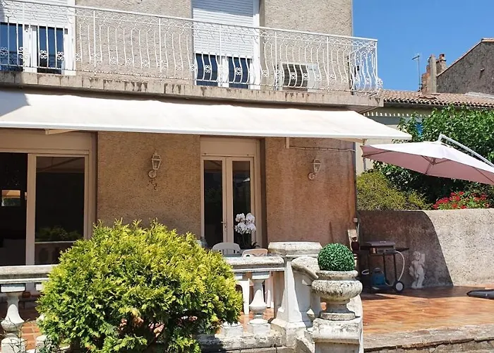 La Casa De Margarita Y Sisco, Avec Piscine Вилла