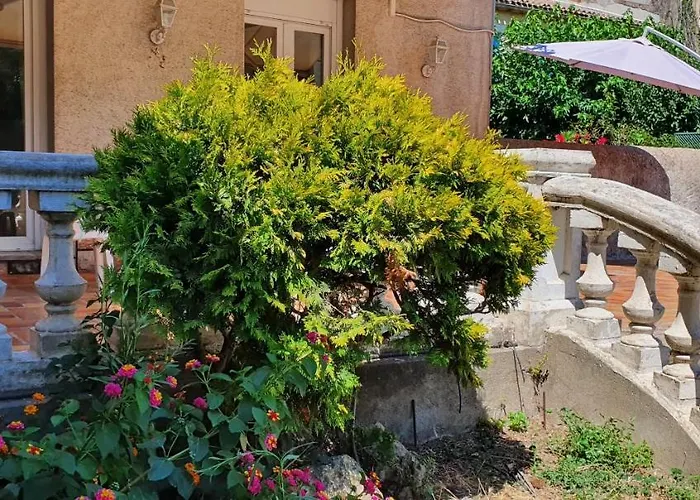 La Casa De Margarita Y Sisco, Avec Piscine Каркассон